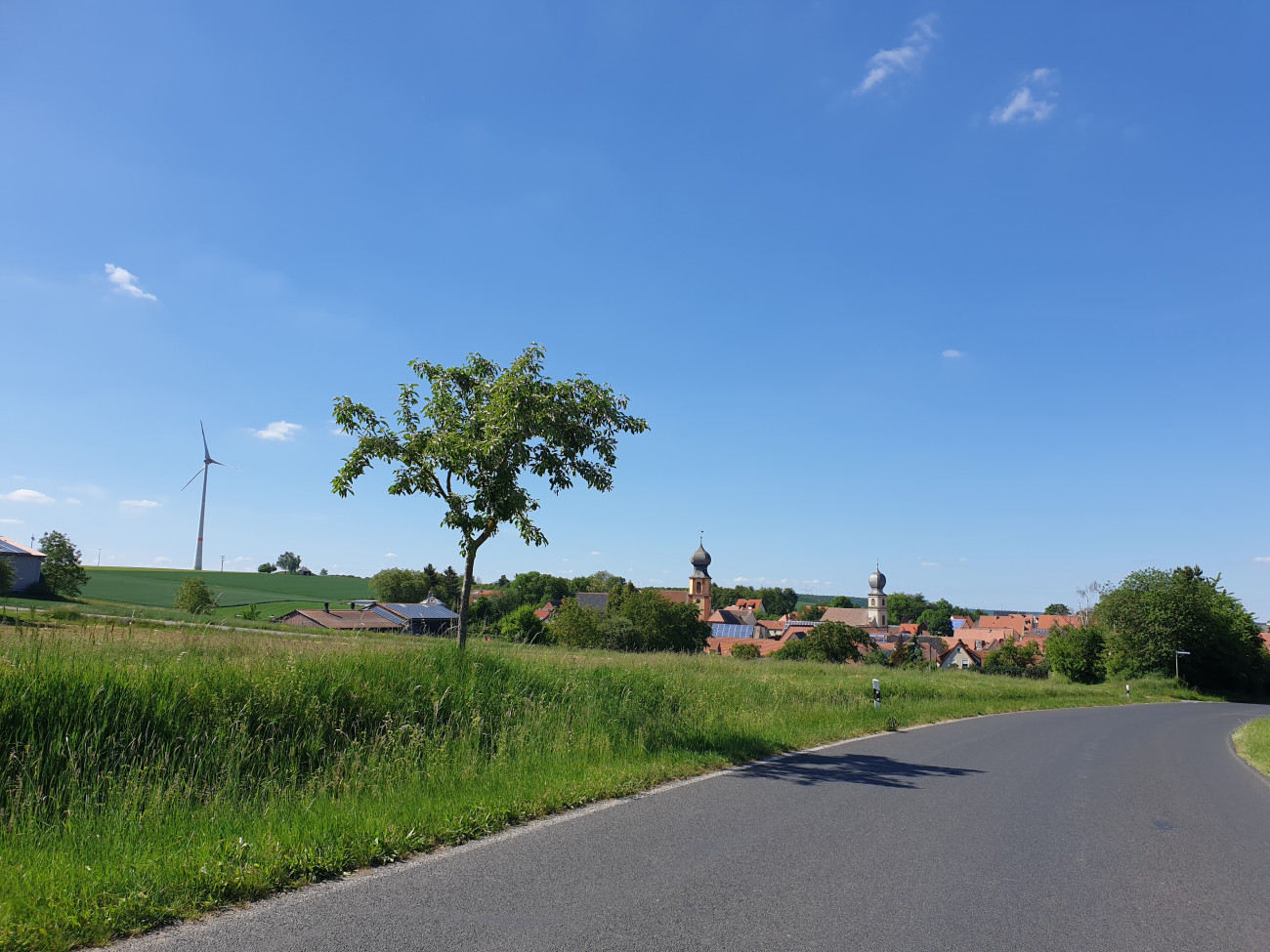 Er sucht sie kitzingen